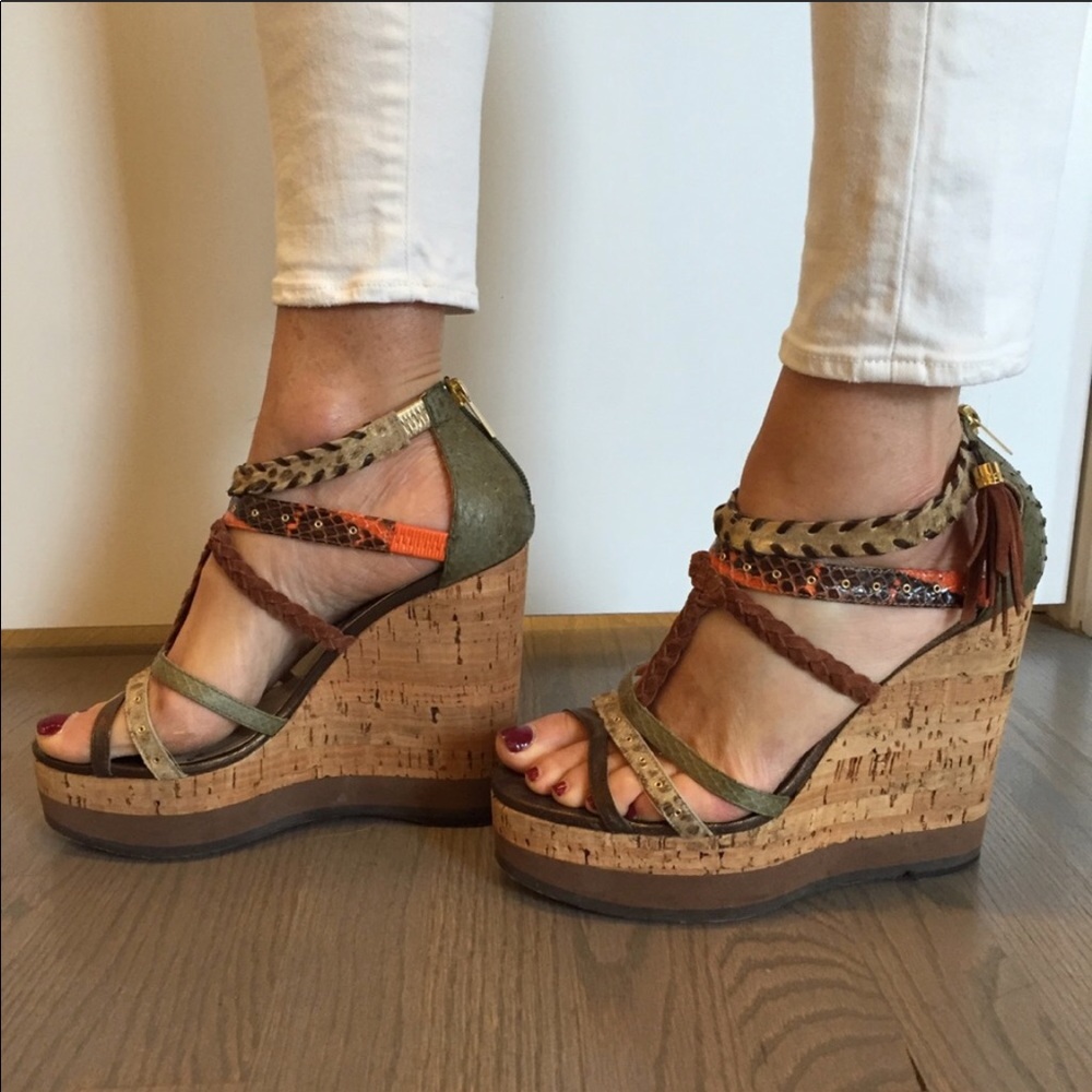 Jimmy Choo 40 jungle safari snake skin wedge